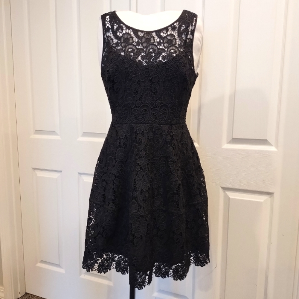 Tommy Hilfiger Black Lace Overlay Dress size 4